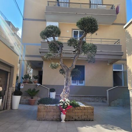 House Del Levante Locazione Turistica Бари Екстериор снимка